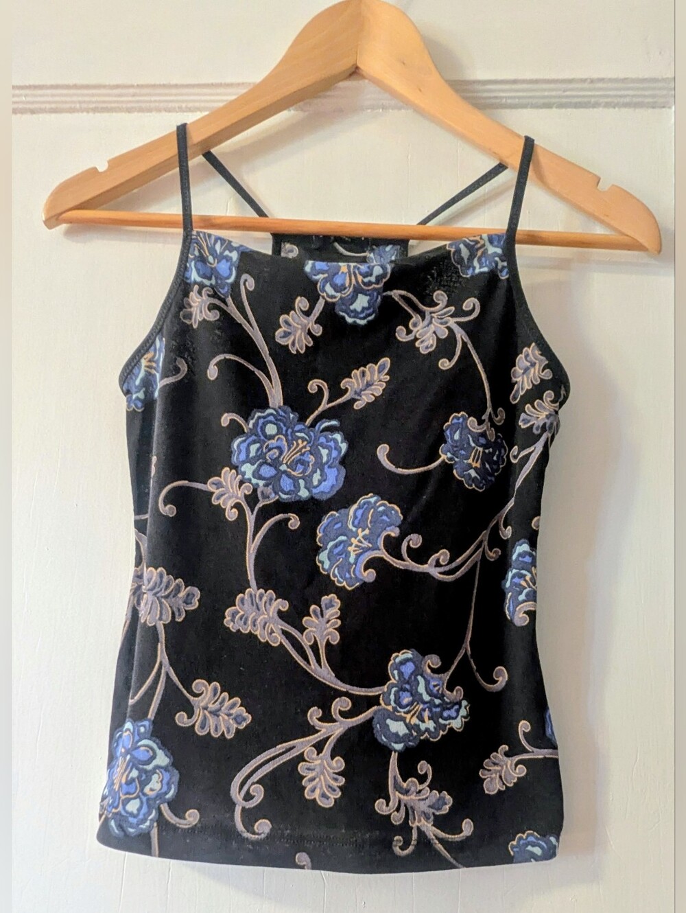 Designer Sisley Made in Italy Black & Blue Sheer Mesh Floral Tank Top. Sz XSmall